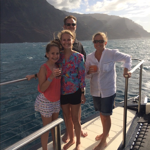 Meet your Posher, Loretta - Picture 2 of 2